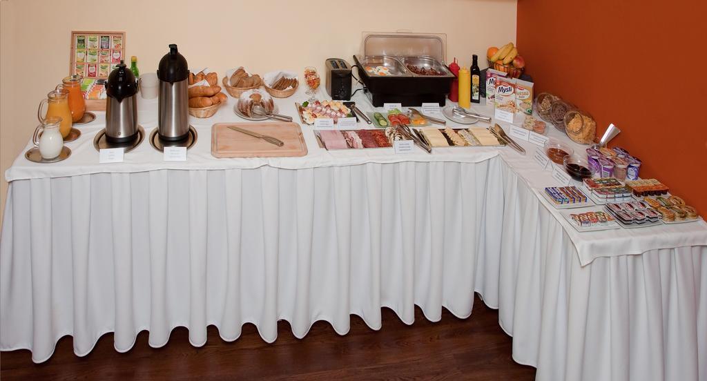 Hotel Antonietta Теплице Екстериор снимка