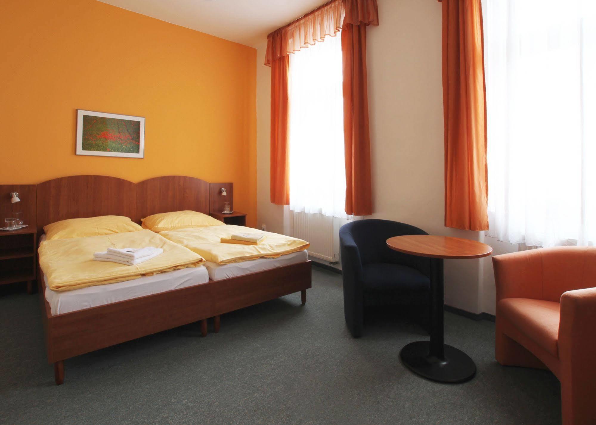 Hotel Antonietta Теплице Екстериор снимка