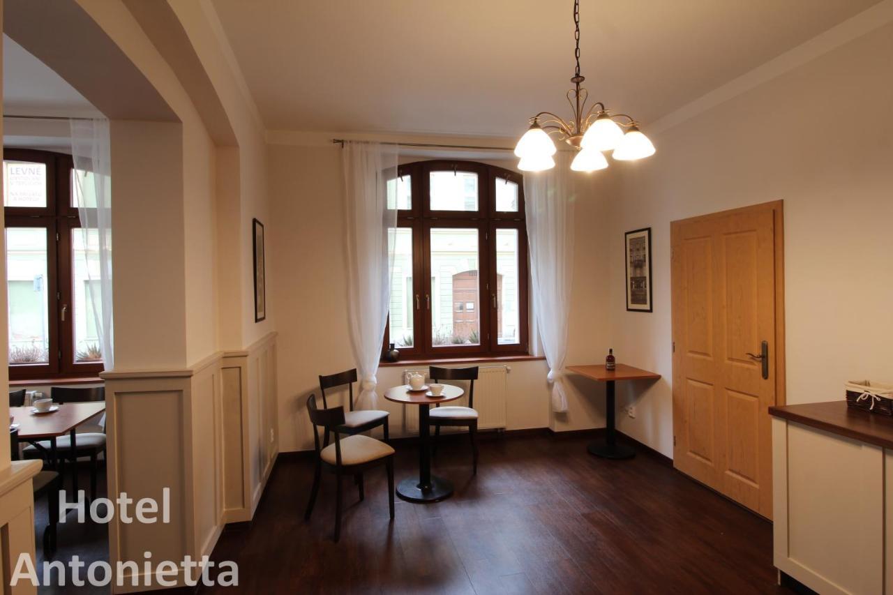 Hotel Antonietta Теплице Екстериор снимка