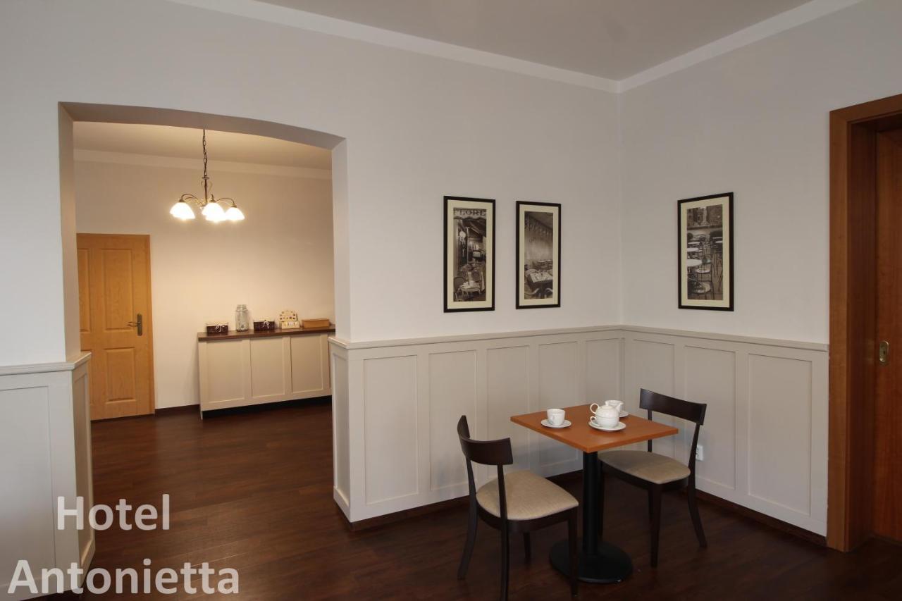 Hotel Antonietta Теплице Екстериор снимка